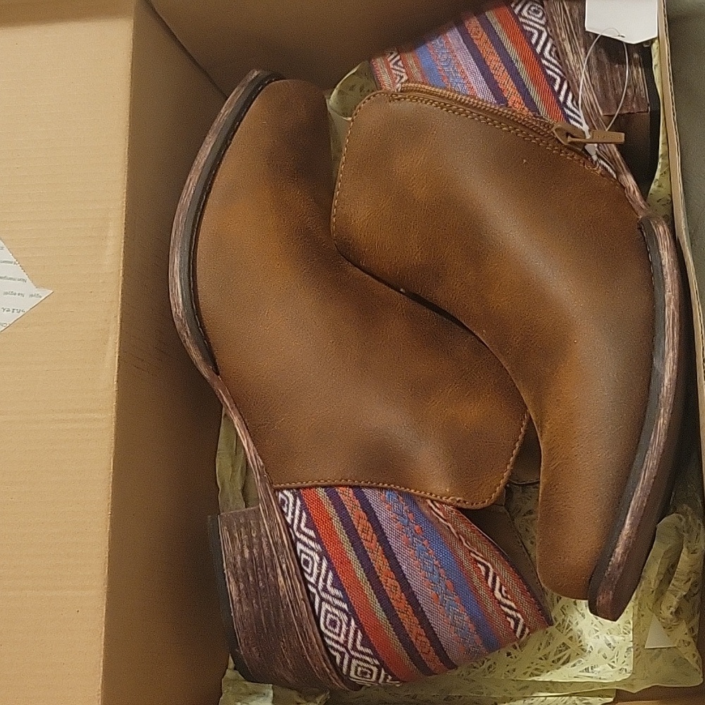 Roper Serape Ankle Boots